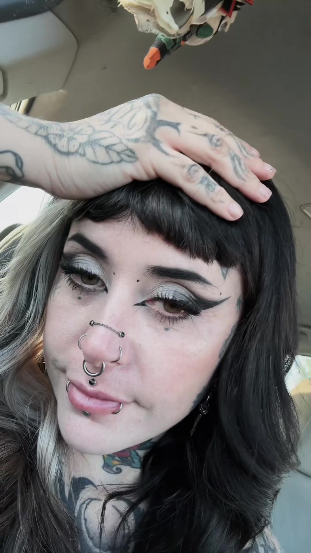 @🖤🗡
