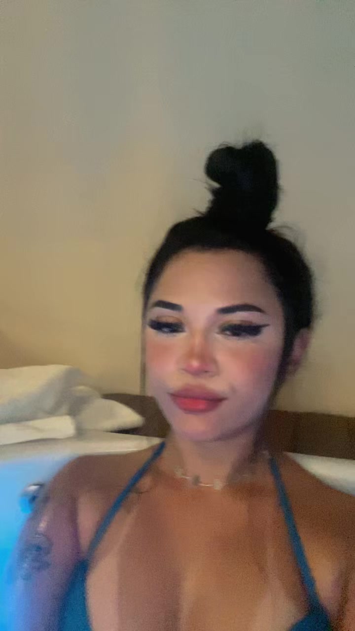 @Eshylen Evellyn