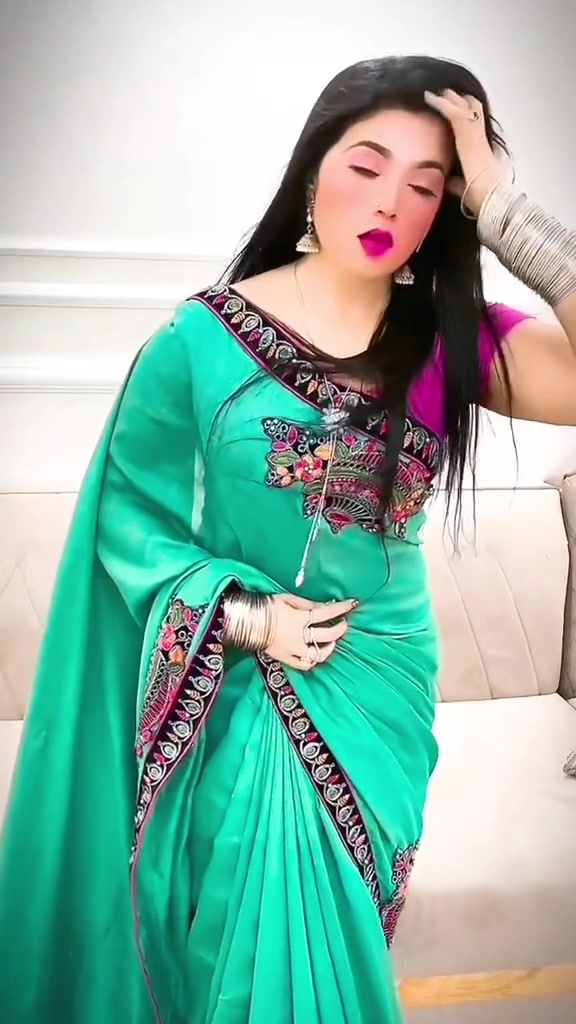 @🌿Star Moon🍒Chandni🌿