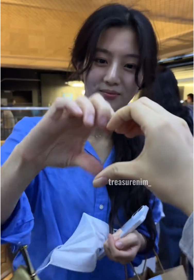 @treasurenim_