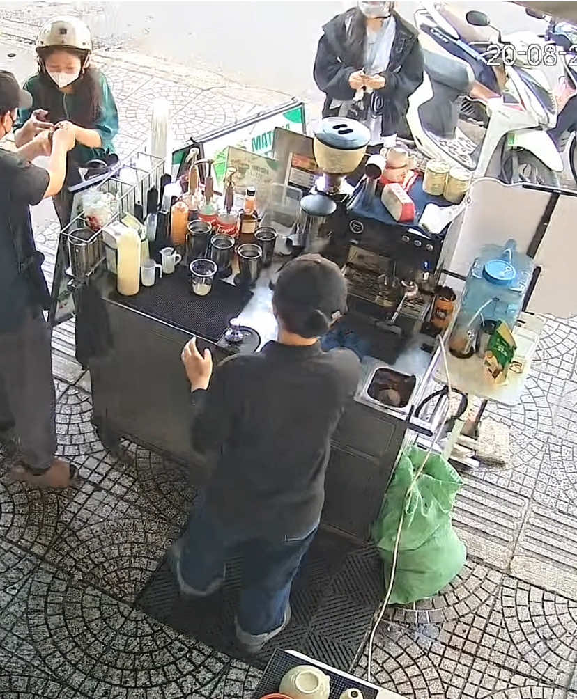 @TI&Ecirc;N