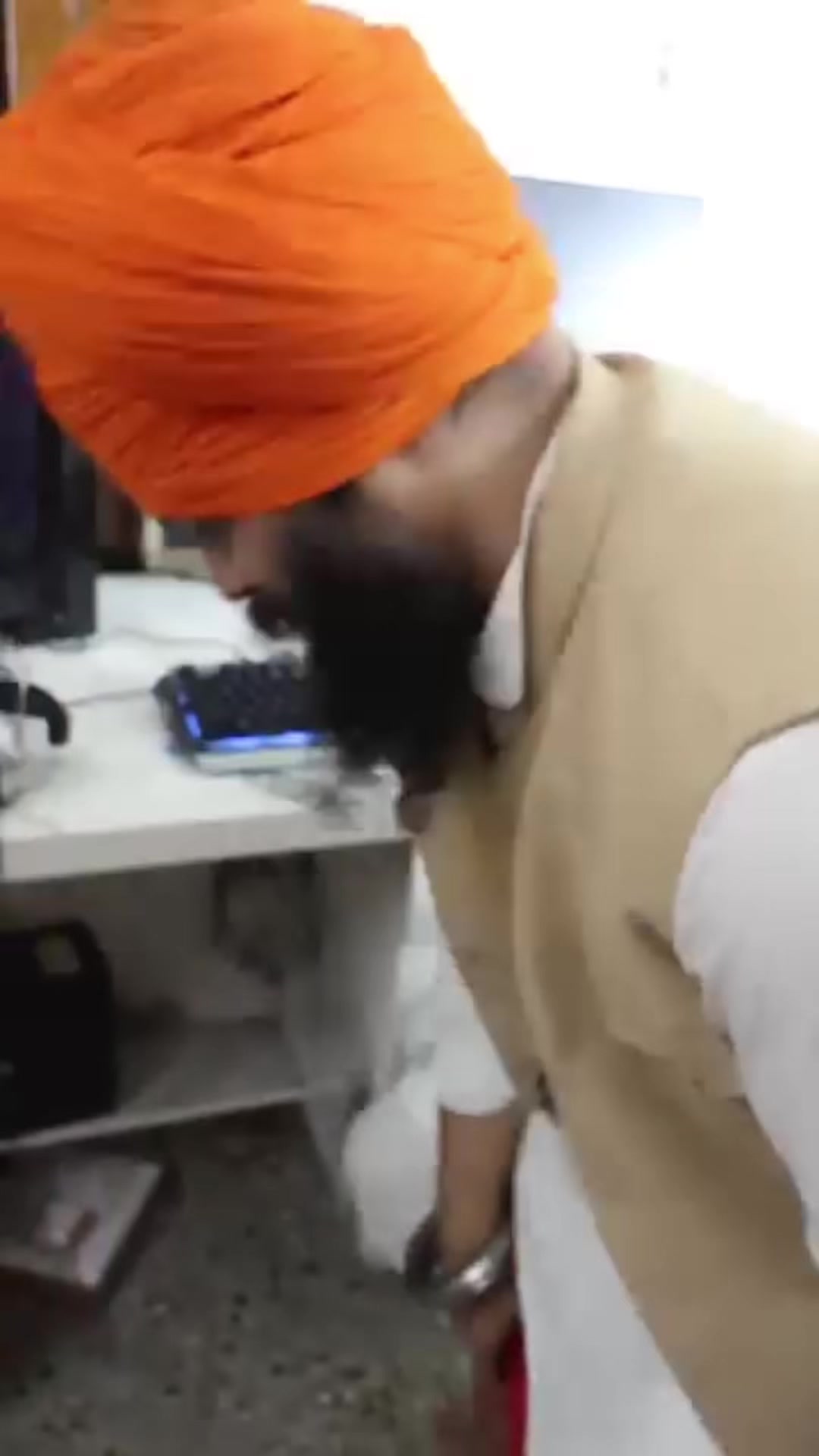 @𝐀𝐏𝐑𝐀𝐀𝐃𝐈