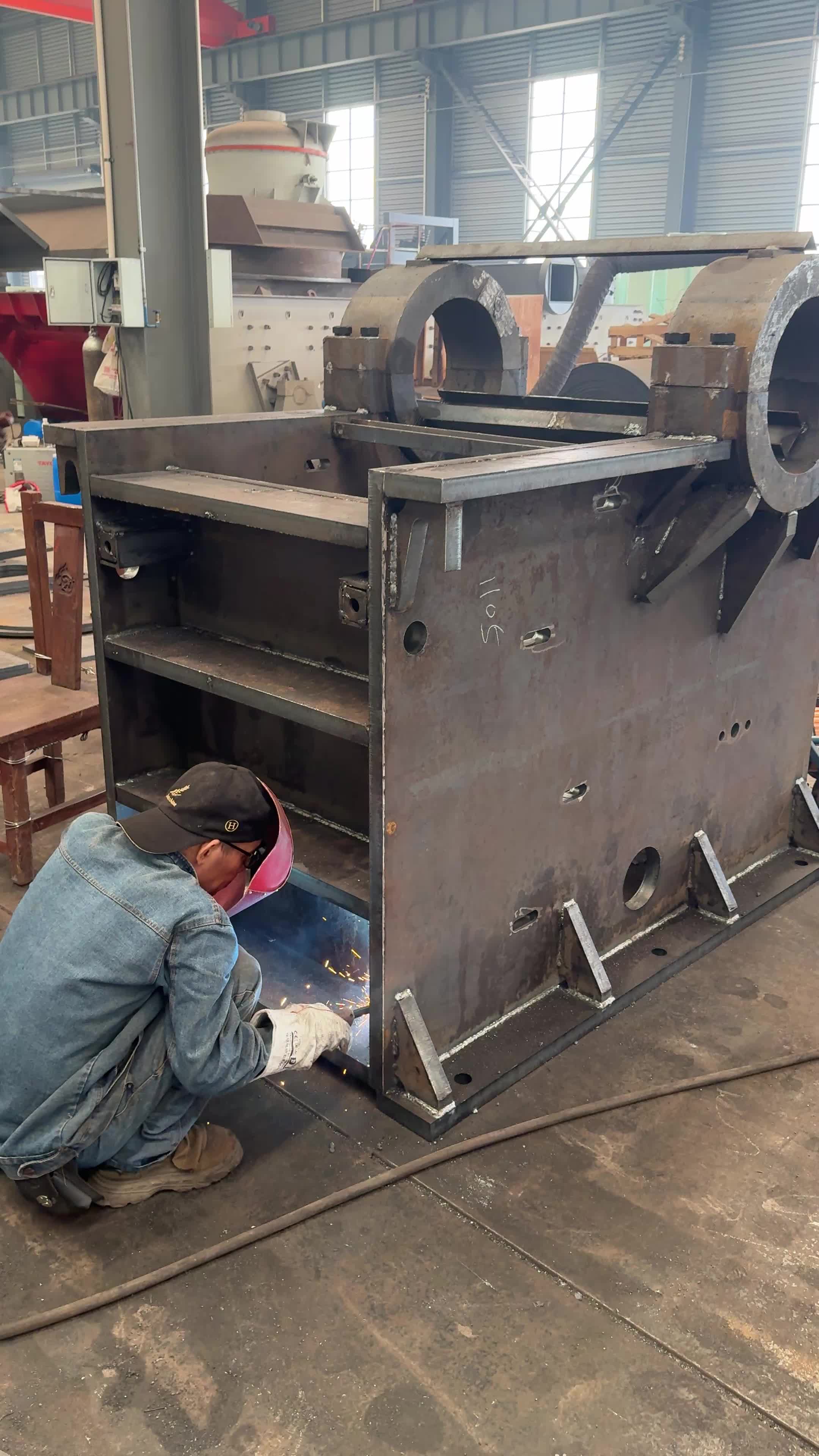 @Sand making machine