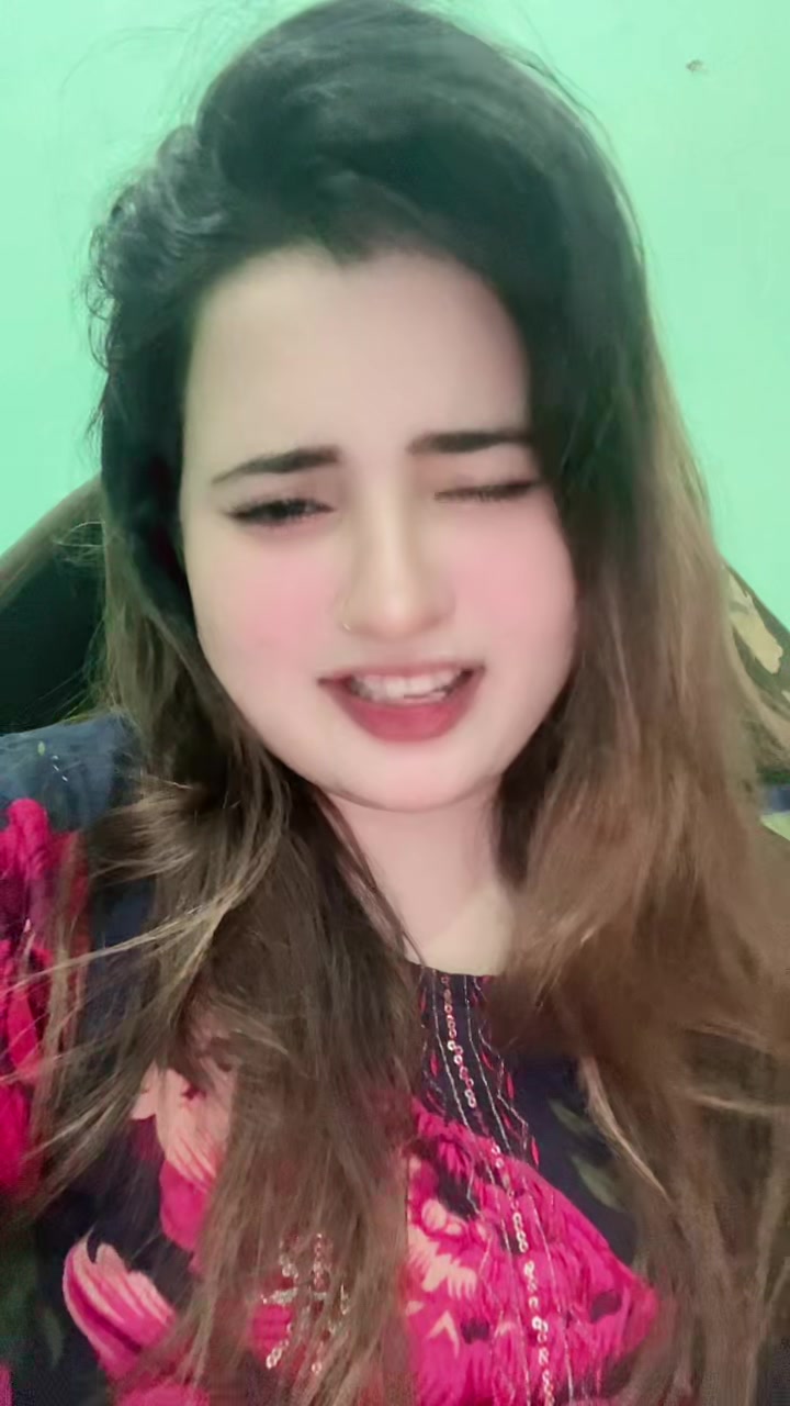 @Aira Khan