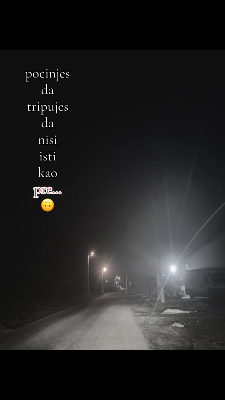 @𖣂