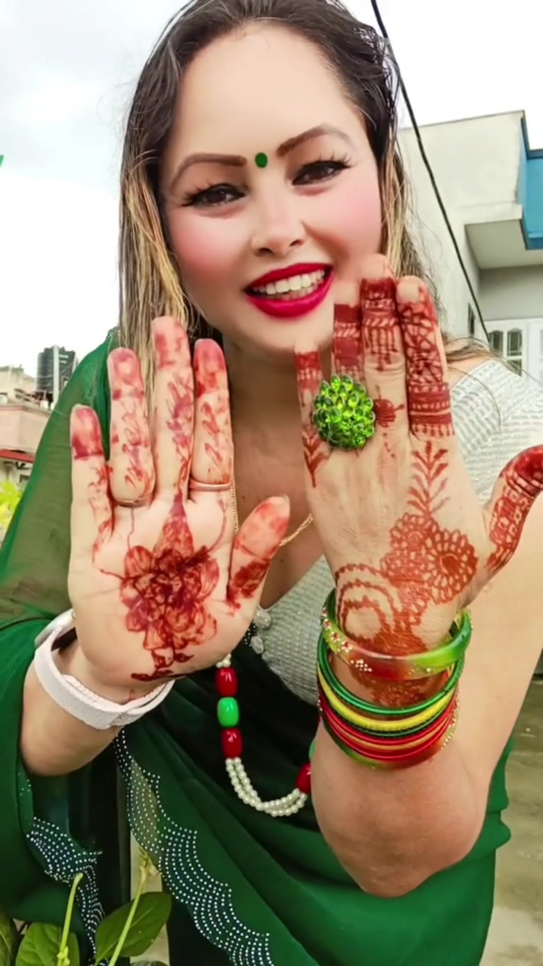 @Manishaoli053