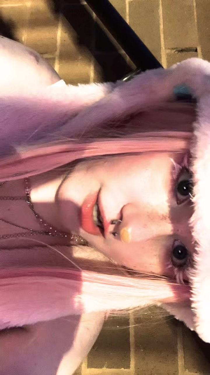 @c