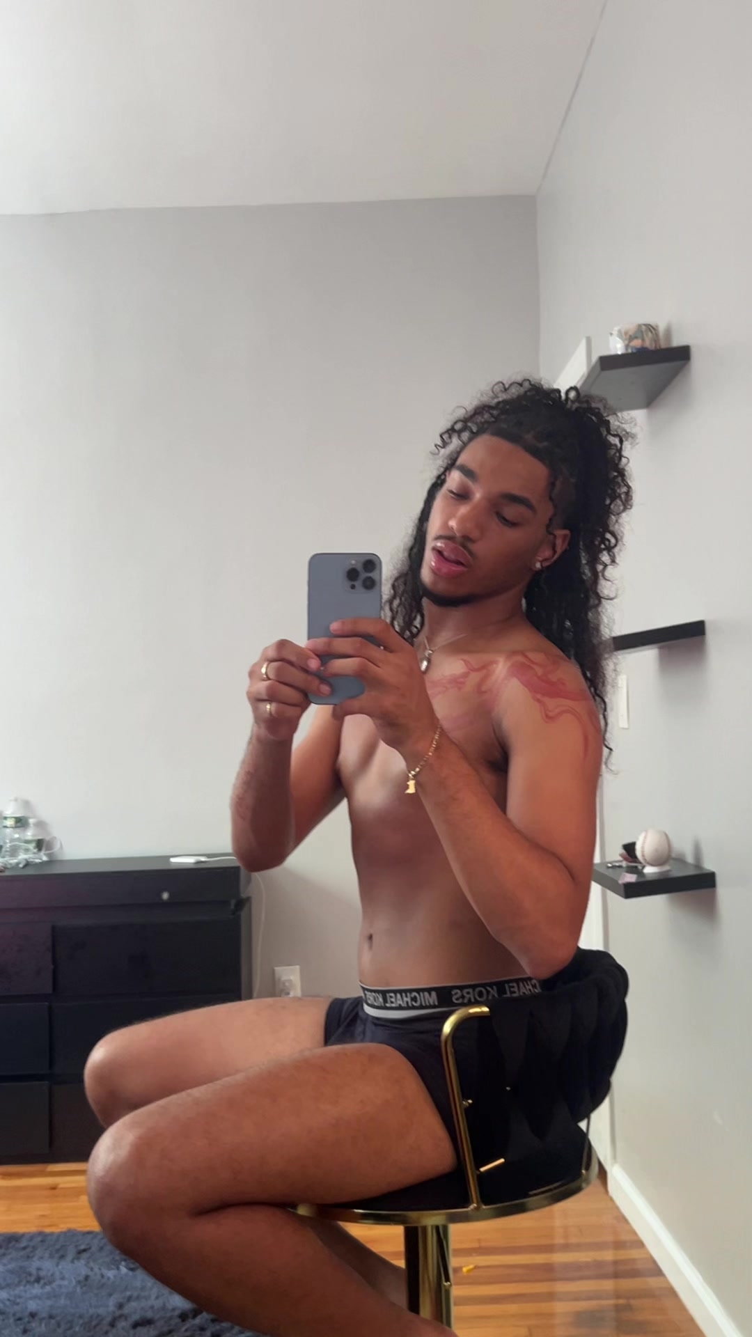 @Romeo_the_hbic