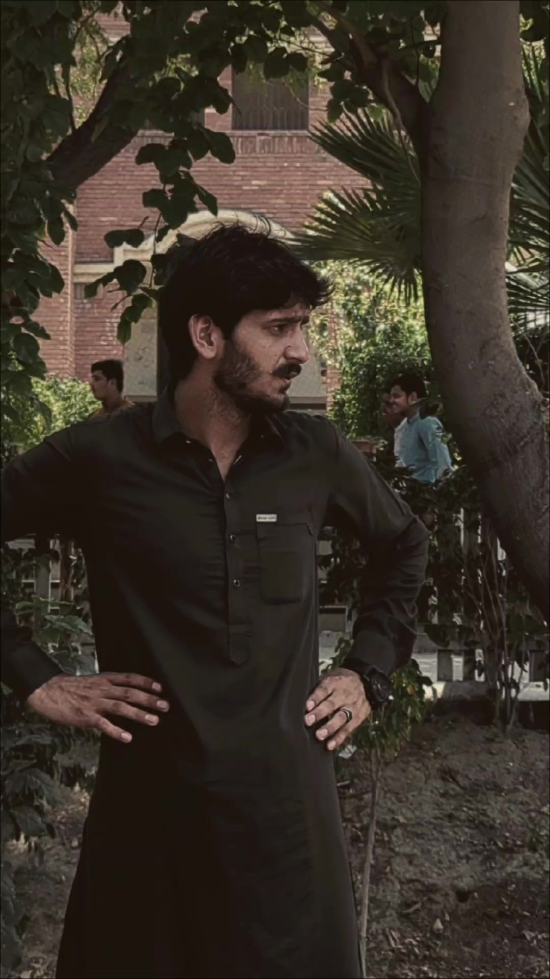 @Uzair &pound;🚩