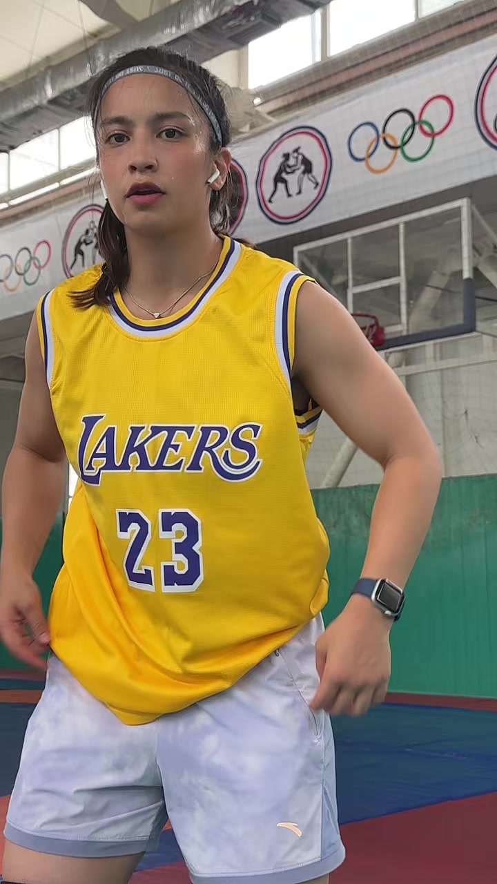 @anoor__55🤼♀️