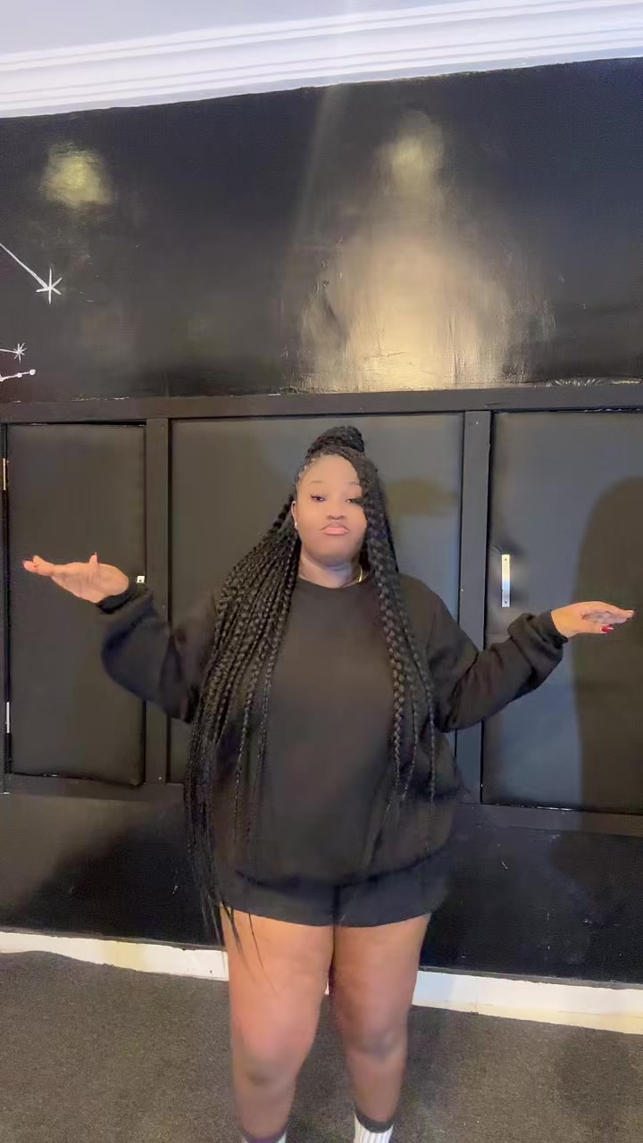 @FAVESTAR✨💫