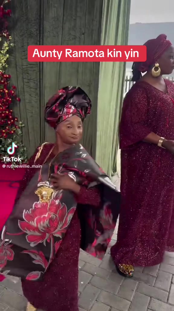 @𐙚 Oyin Meenah Folashade 𐙚