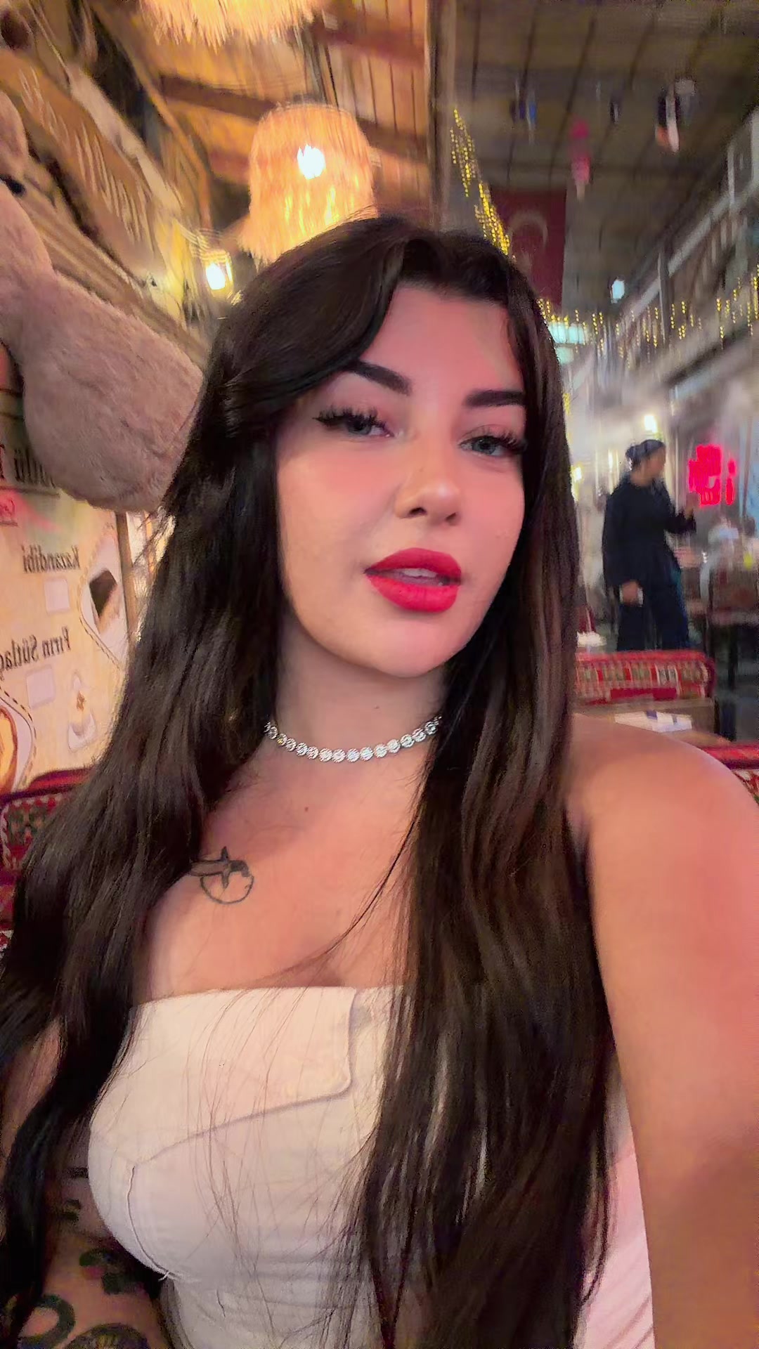 @GÖZDE AKGÜN