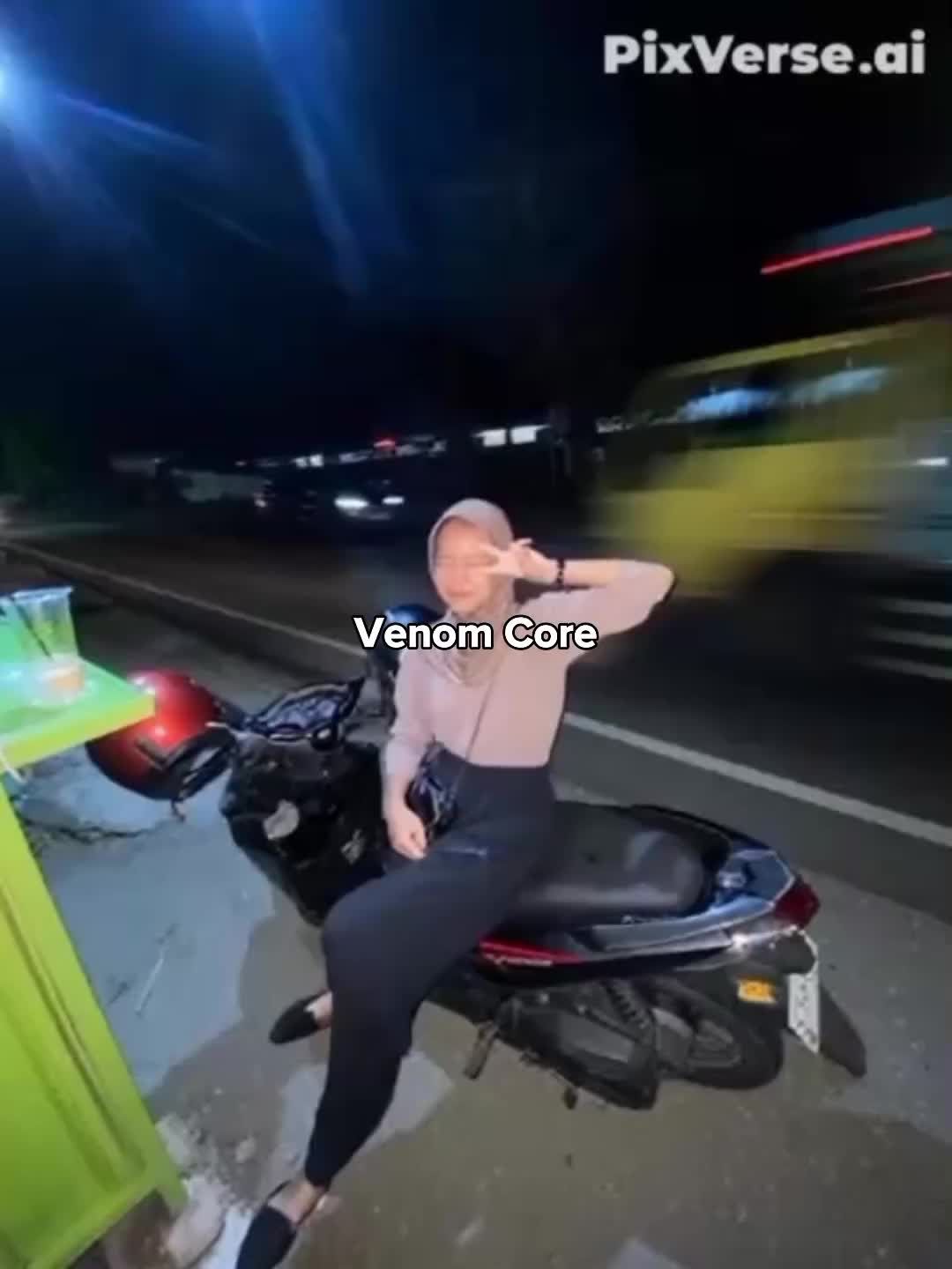 @𝐇