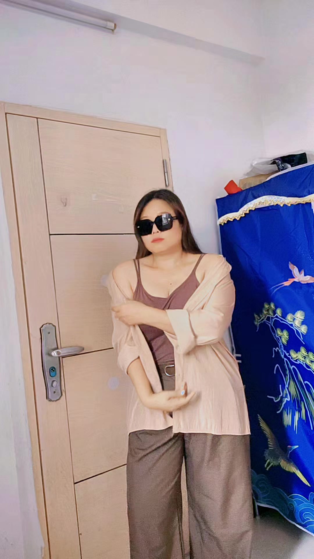 @zin. lay.