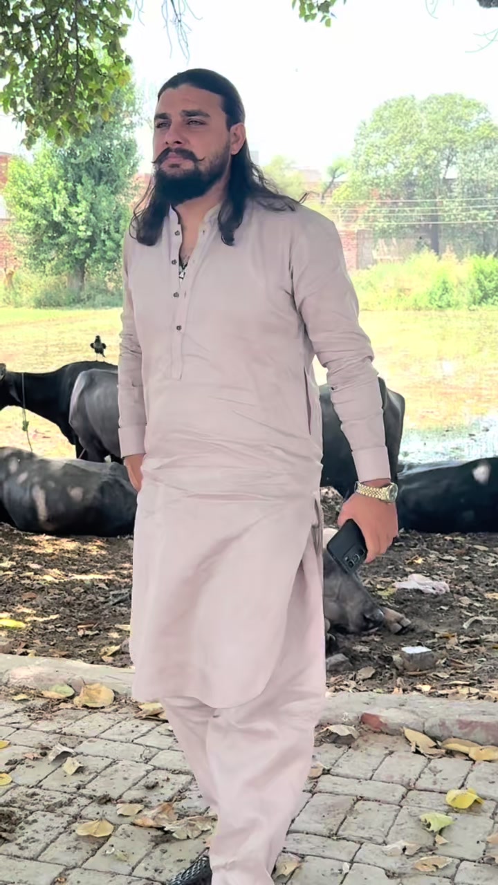 @MUNNA KHAN102