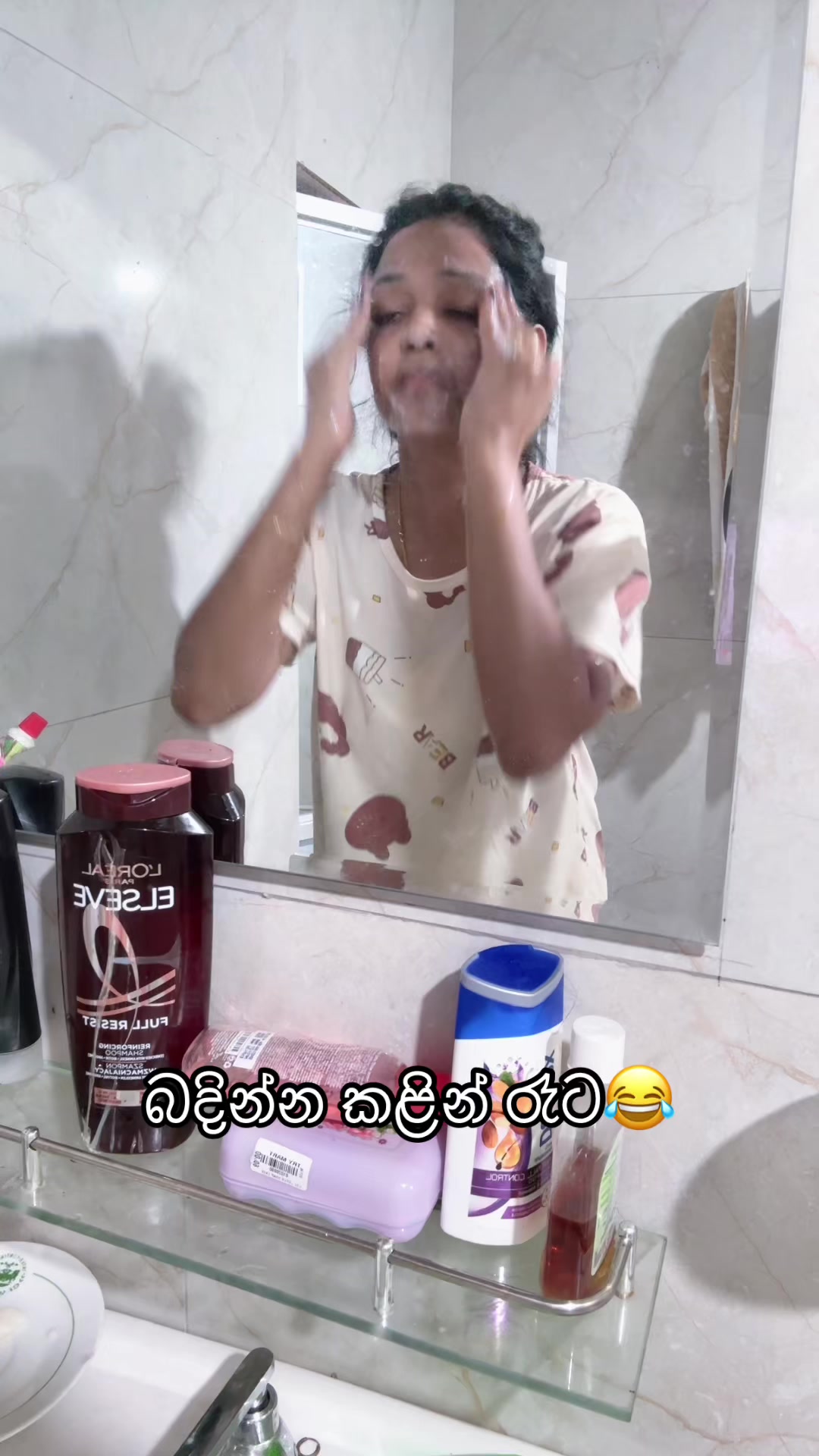 @Mane Girl🎭 ( මනා)