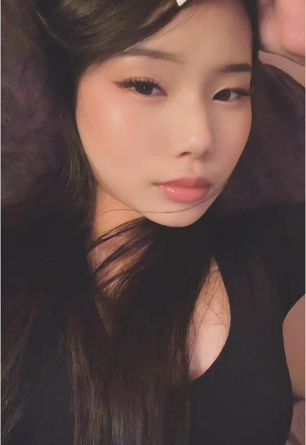 @𝐜𝐡𝐞𝐫𝐢𝐥