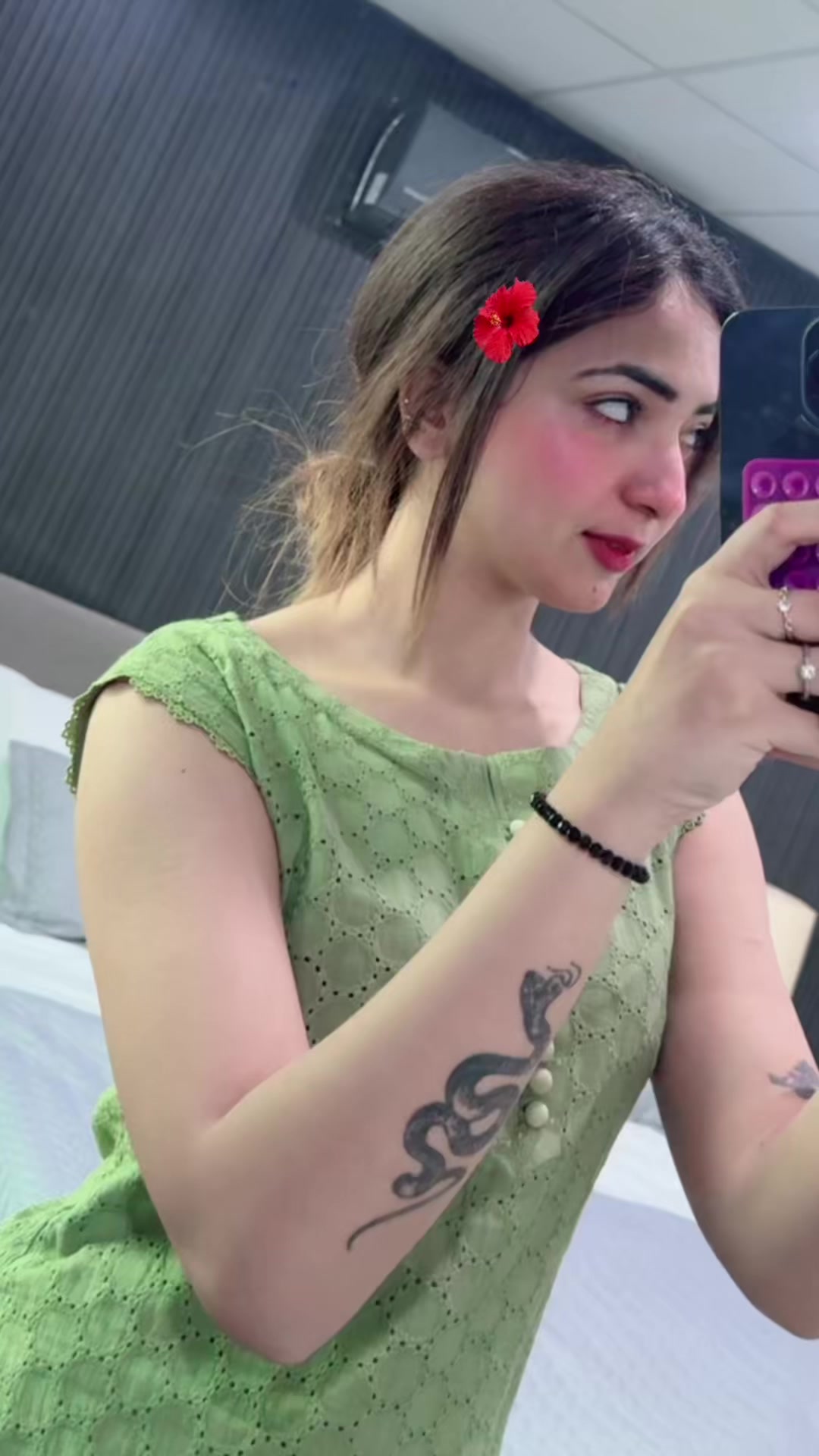 @Seerat_Mir