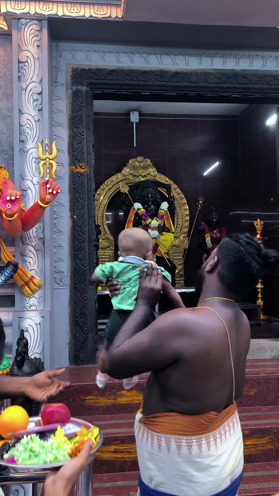 @YourBoyVinoth