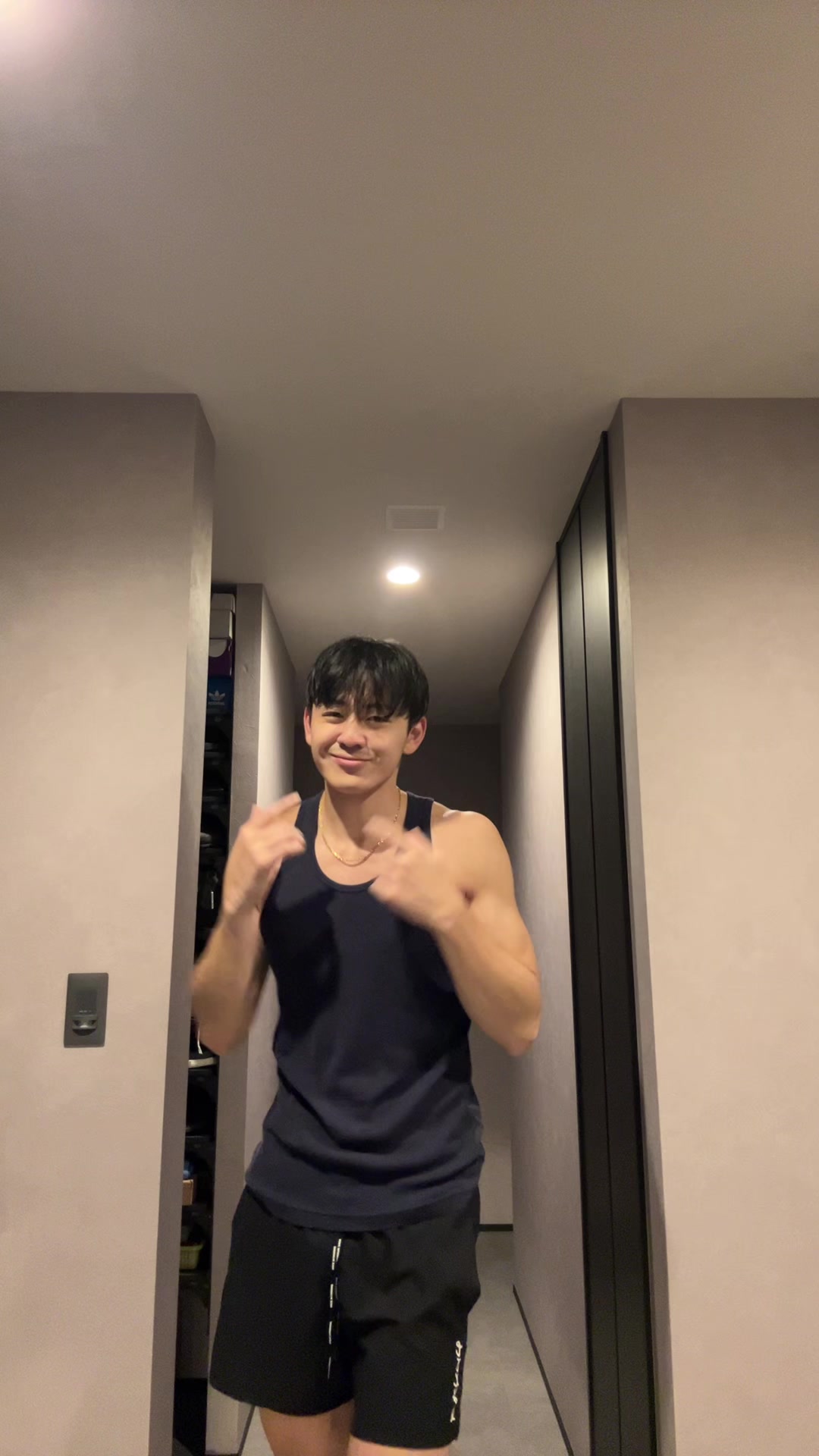@RJ