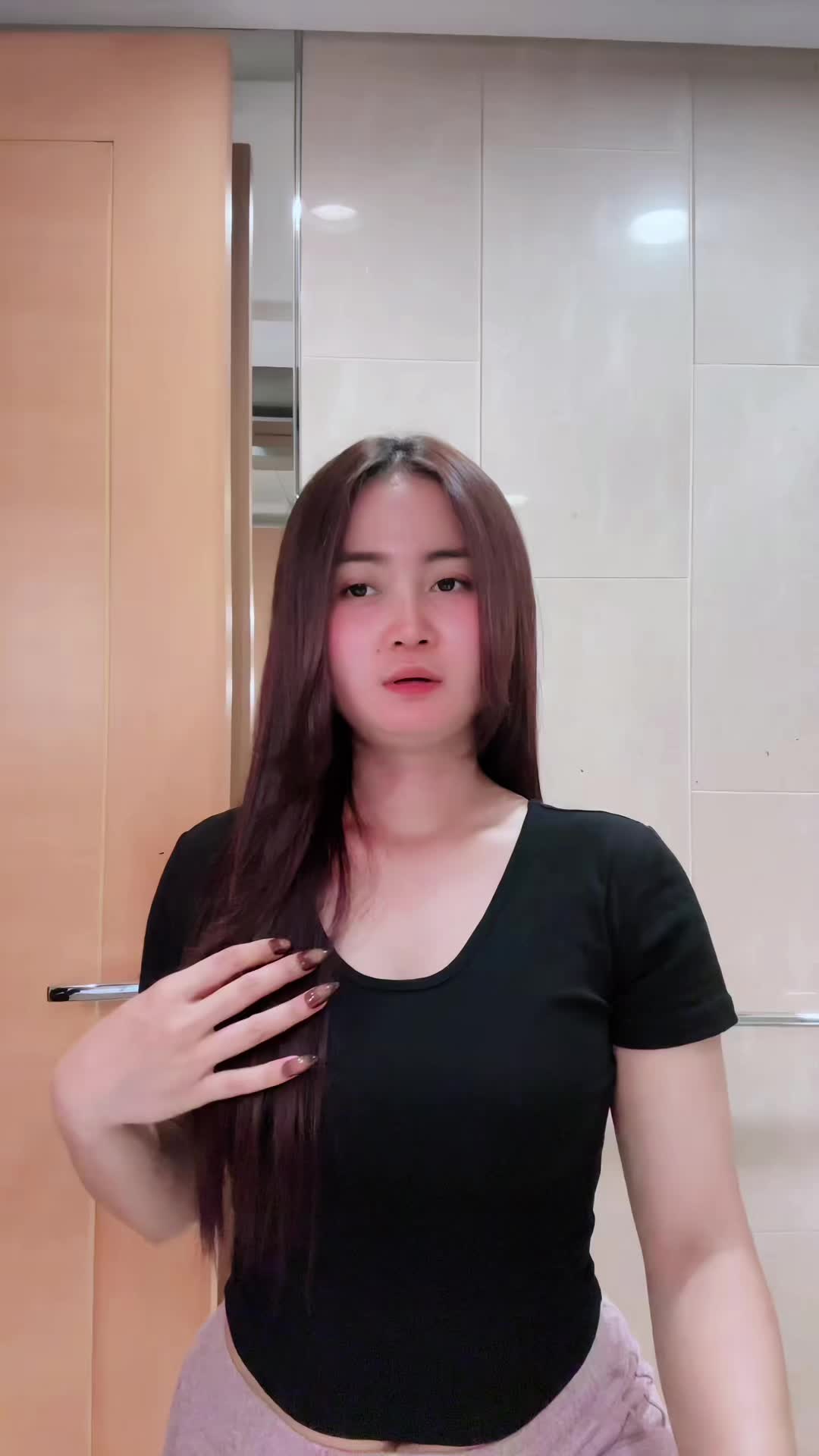 @Tia