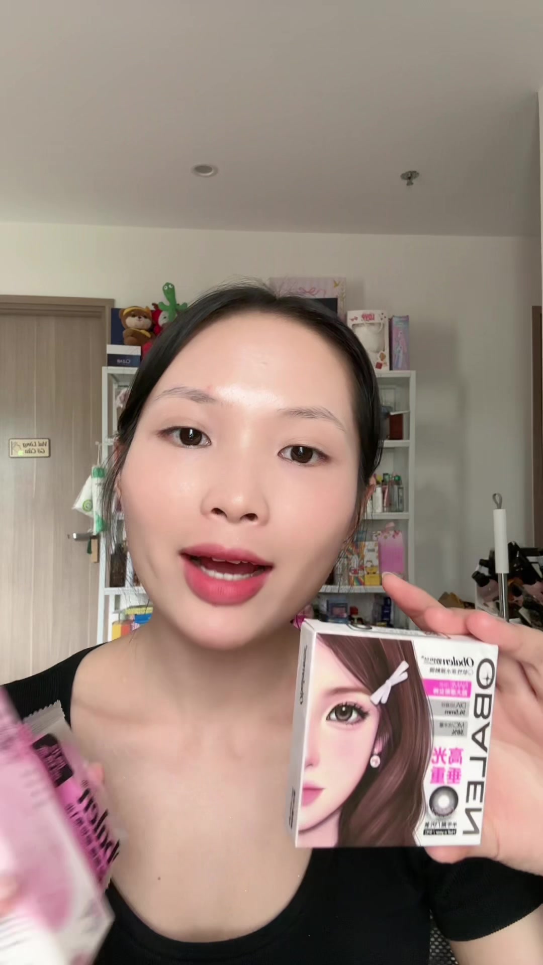 @H&agrave; Thu Huệ