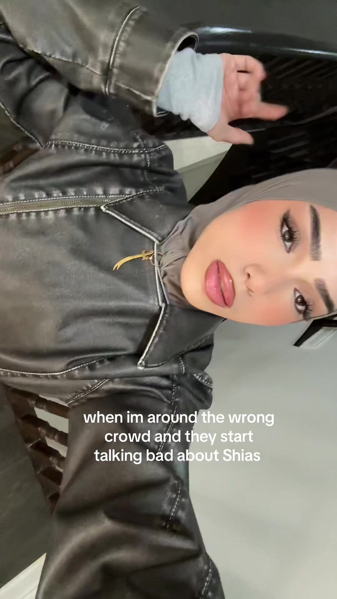 @لارا