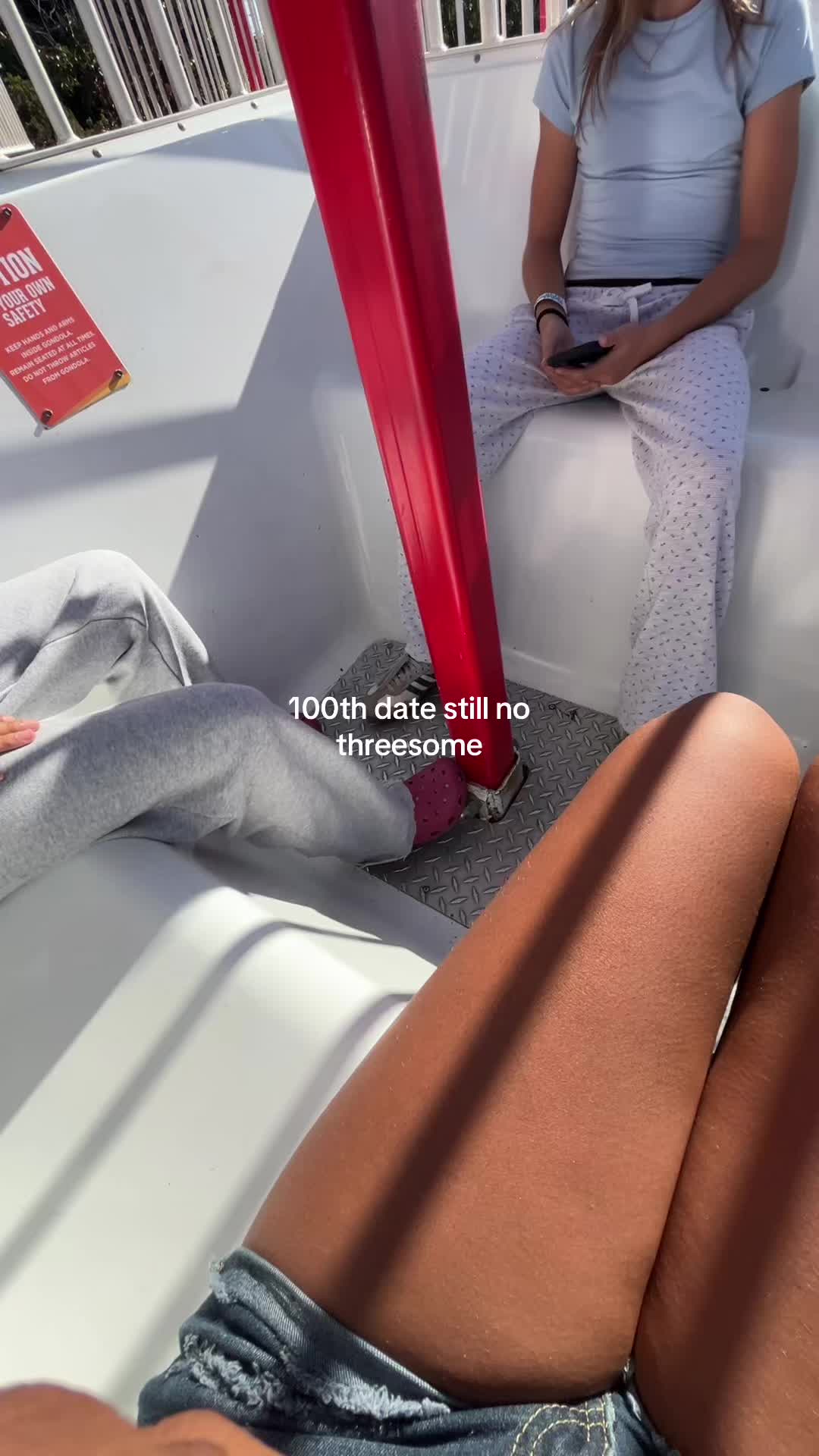 @ᥫ᭡𝓶𝓲𝓵𝓵𝓼メ𝟶