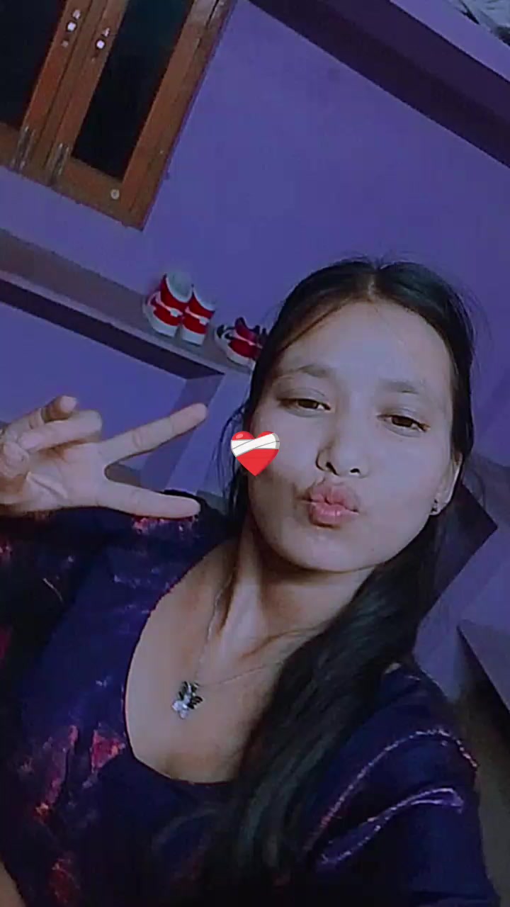 @स्वस्तिका 💫🤍
