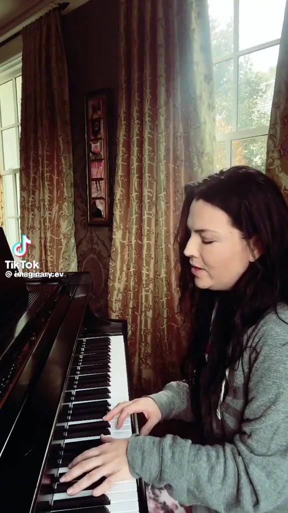 @Sasha Amy Lee @ Evanescencefan