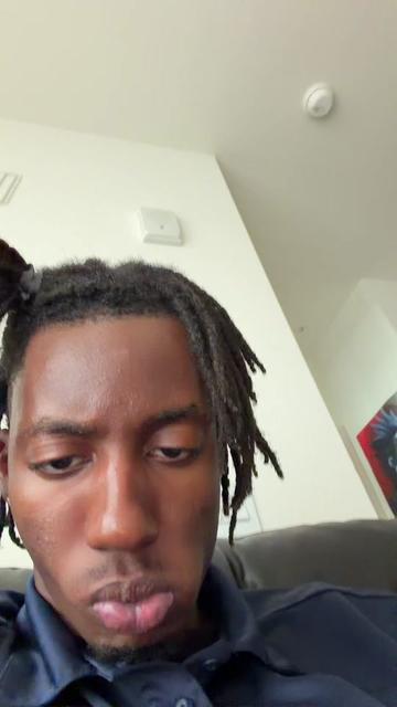 @6’5 Cinnamon Stick🕷️