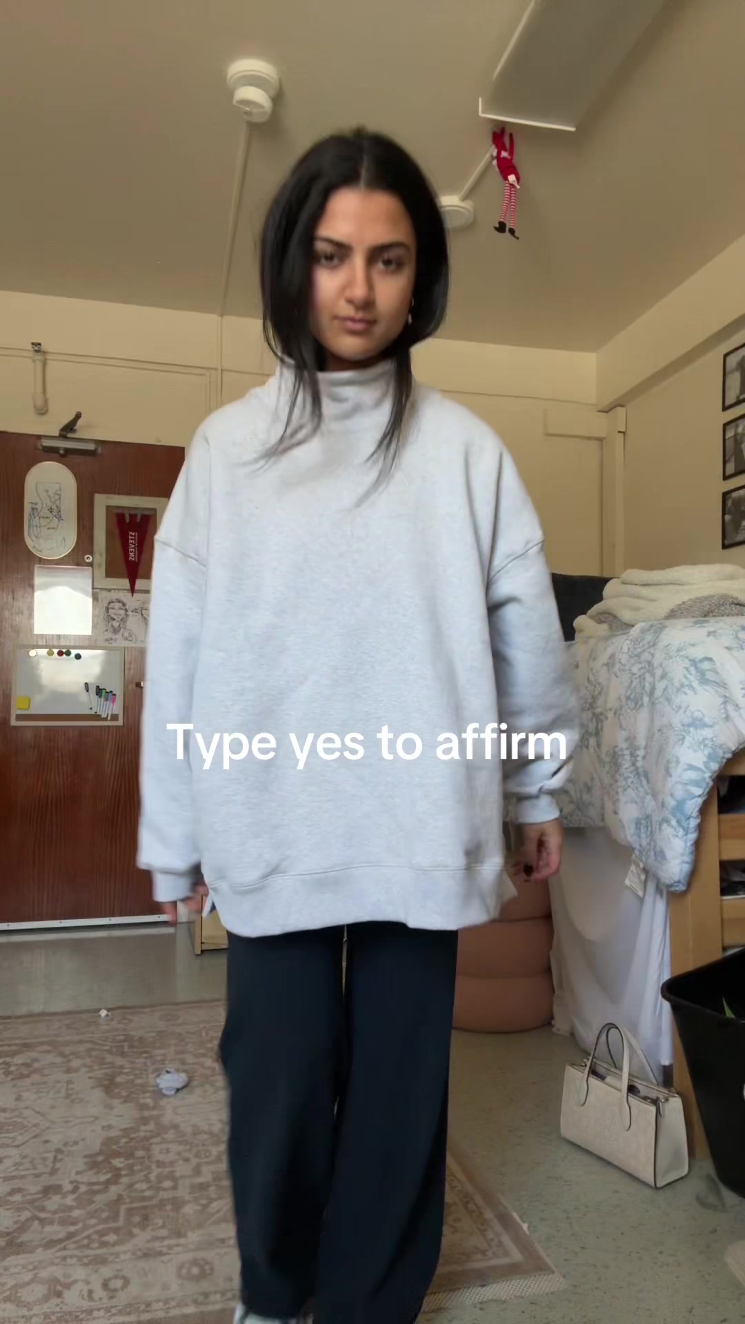 @Ava