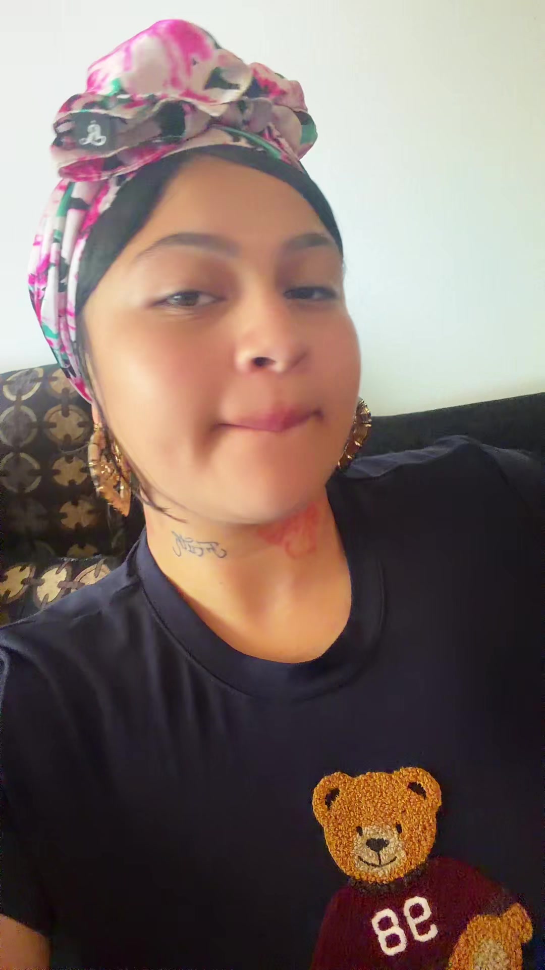 @lilsexcccthang