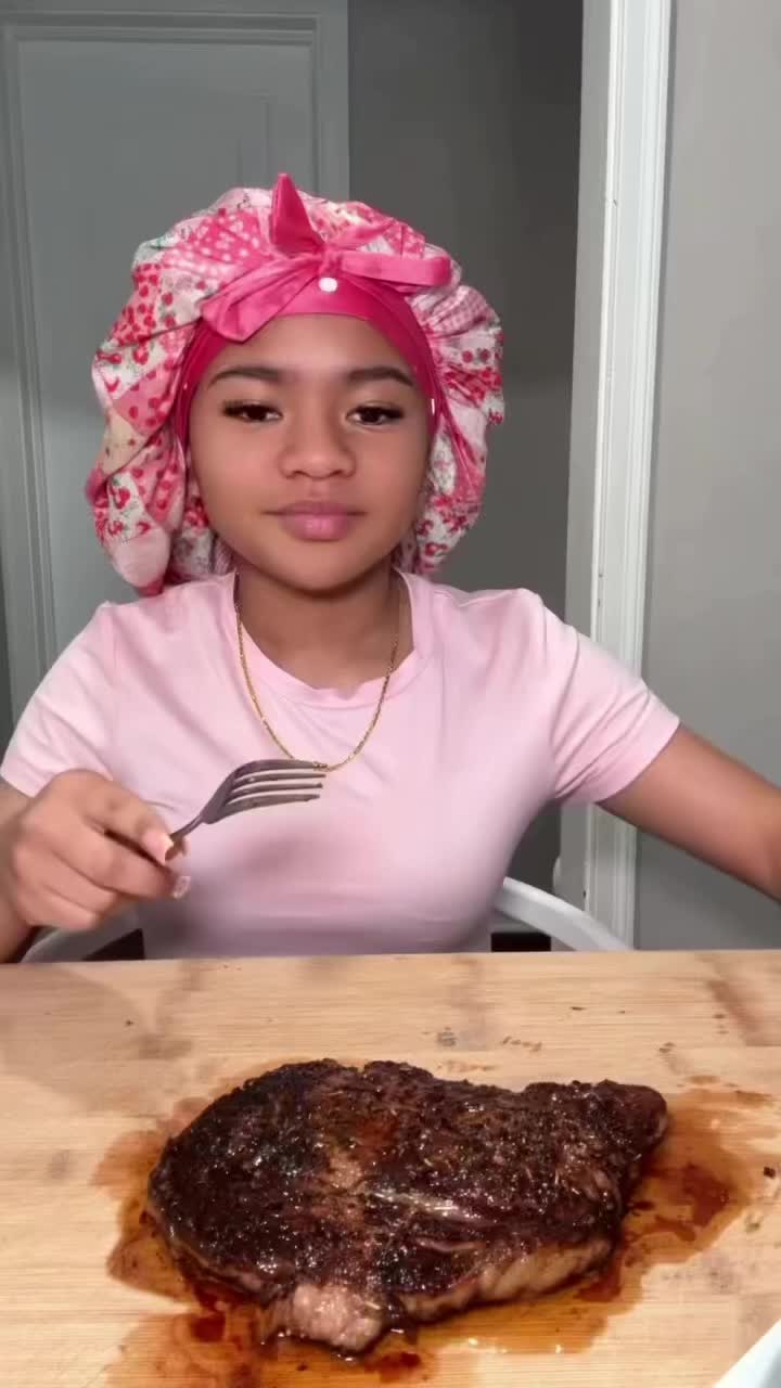 @MUKBANGS FAN PAGE