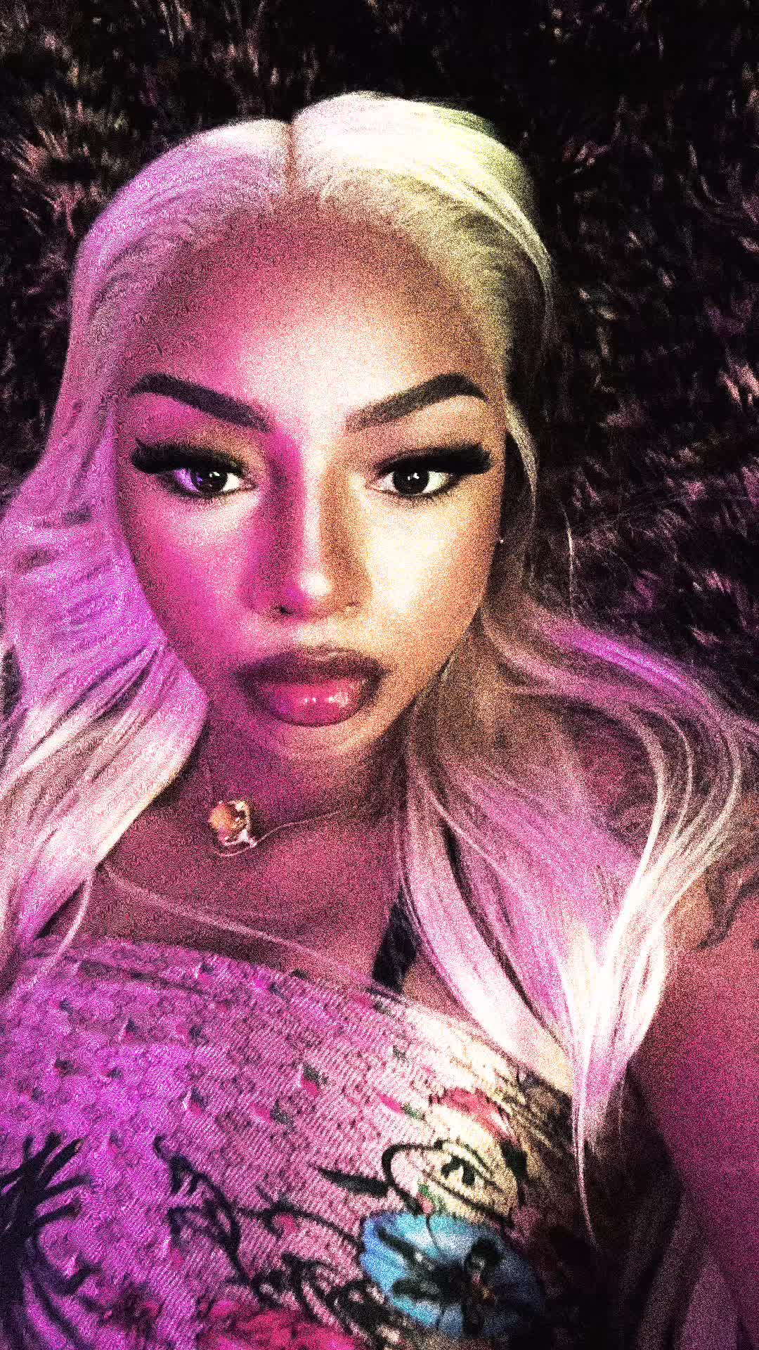 @🧝🏽&zwj;♀️🫧🪷🌞🪐
