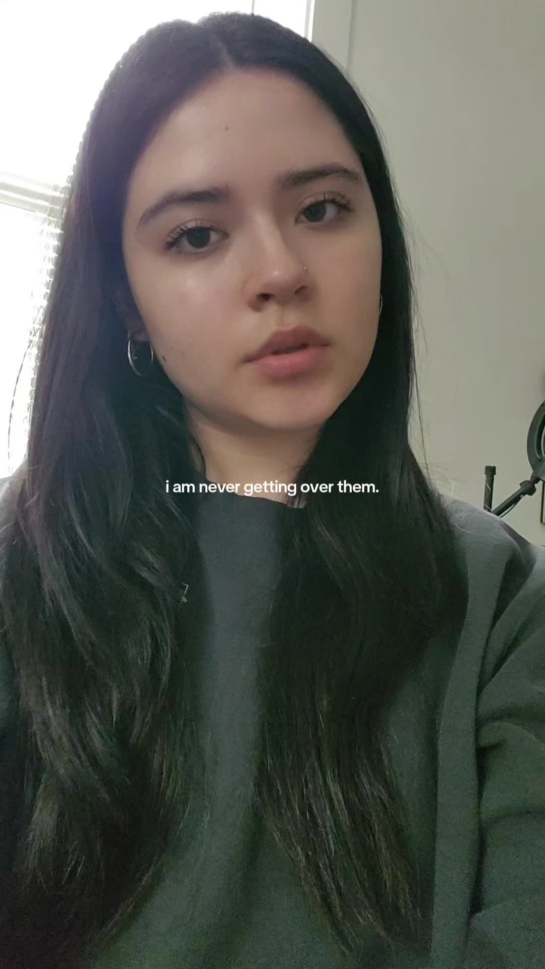 @Allisson โโ๏ฝก๐ฆน°โงโ