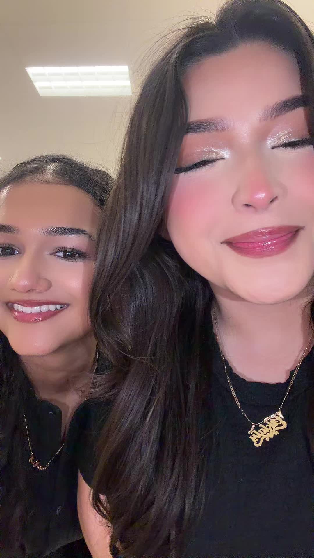@Ciklaly Fernandez