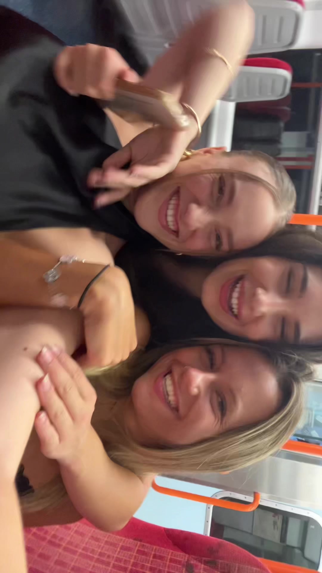 @lu