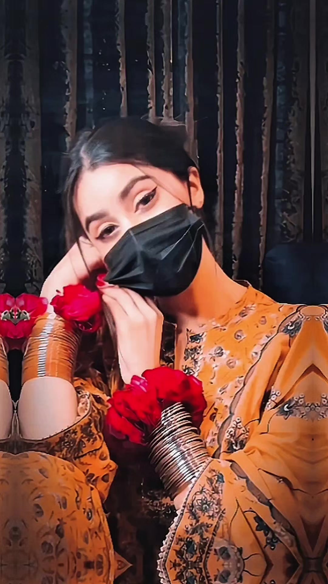 @𝐂𝐎𝐌𝐑𝐀𝐃𝐄
