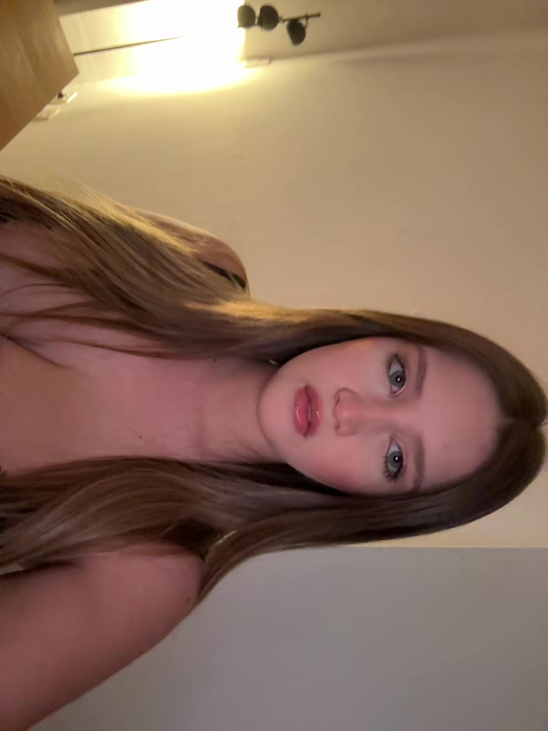 @𝐈𝐬𝐬