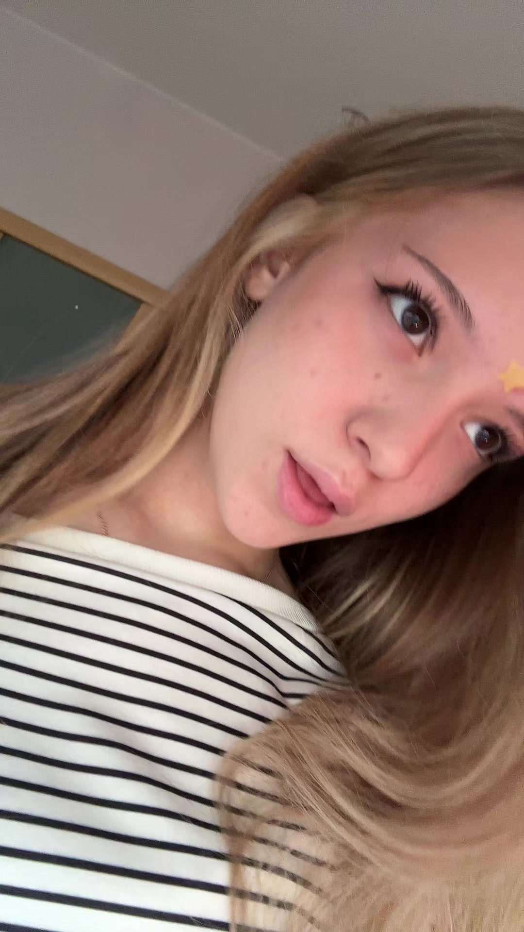 @микa