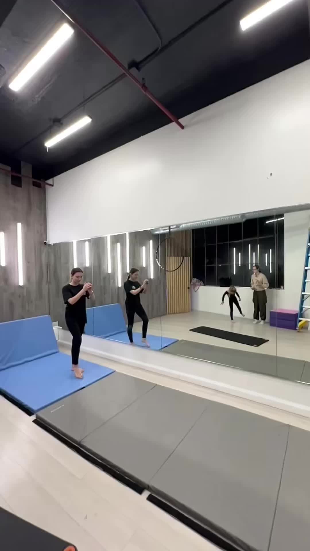 @eliz.aerial