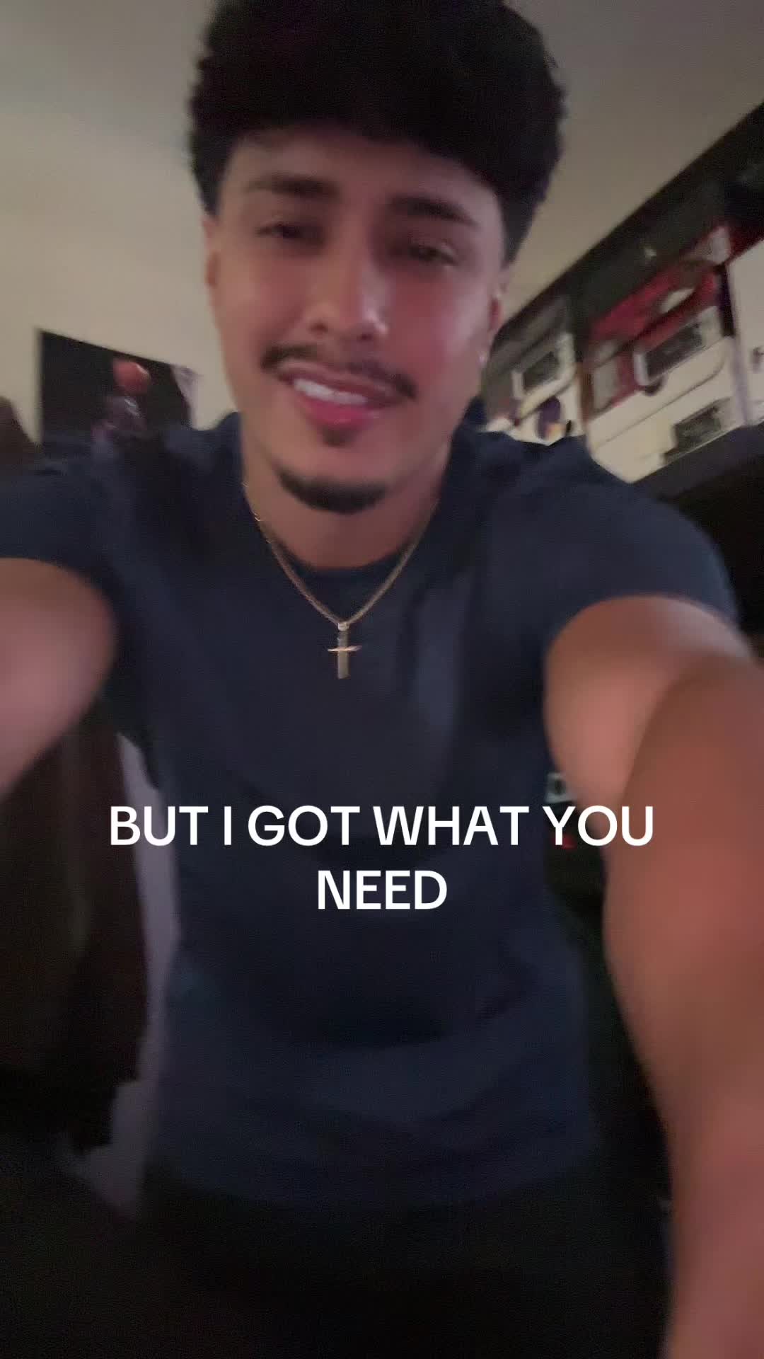 @😁