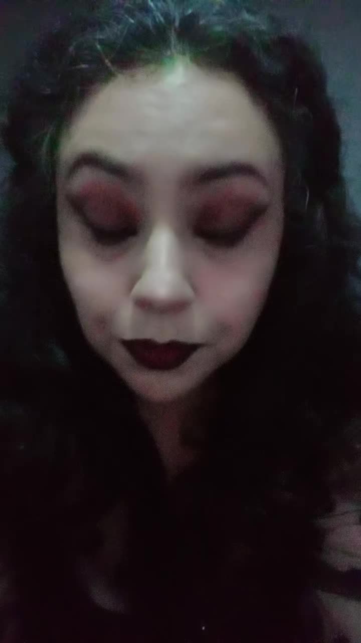 @Lilith Morticia