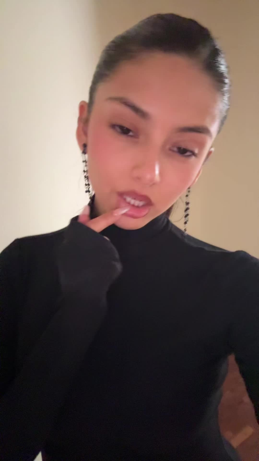 @Emilia Valentina