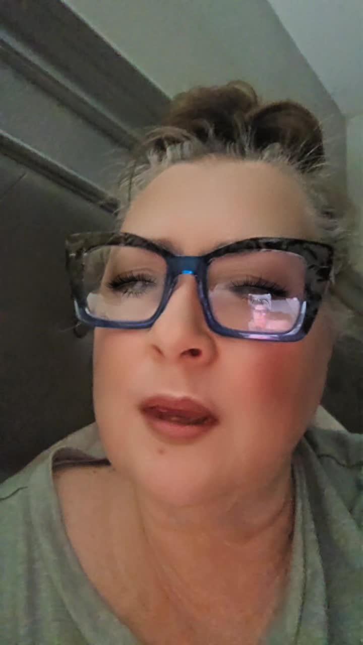 @Lori Vankomen