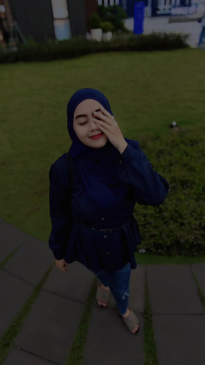 @Risya
