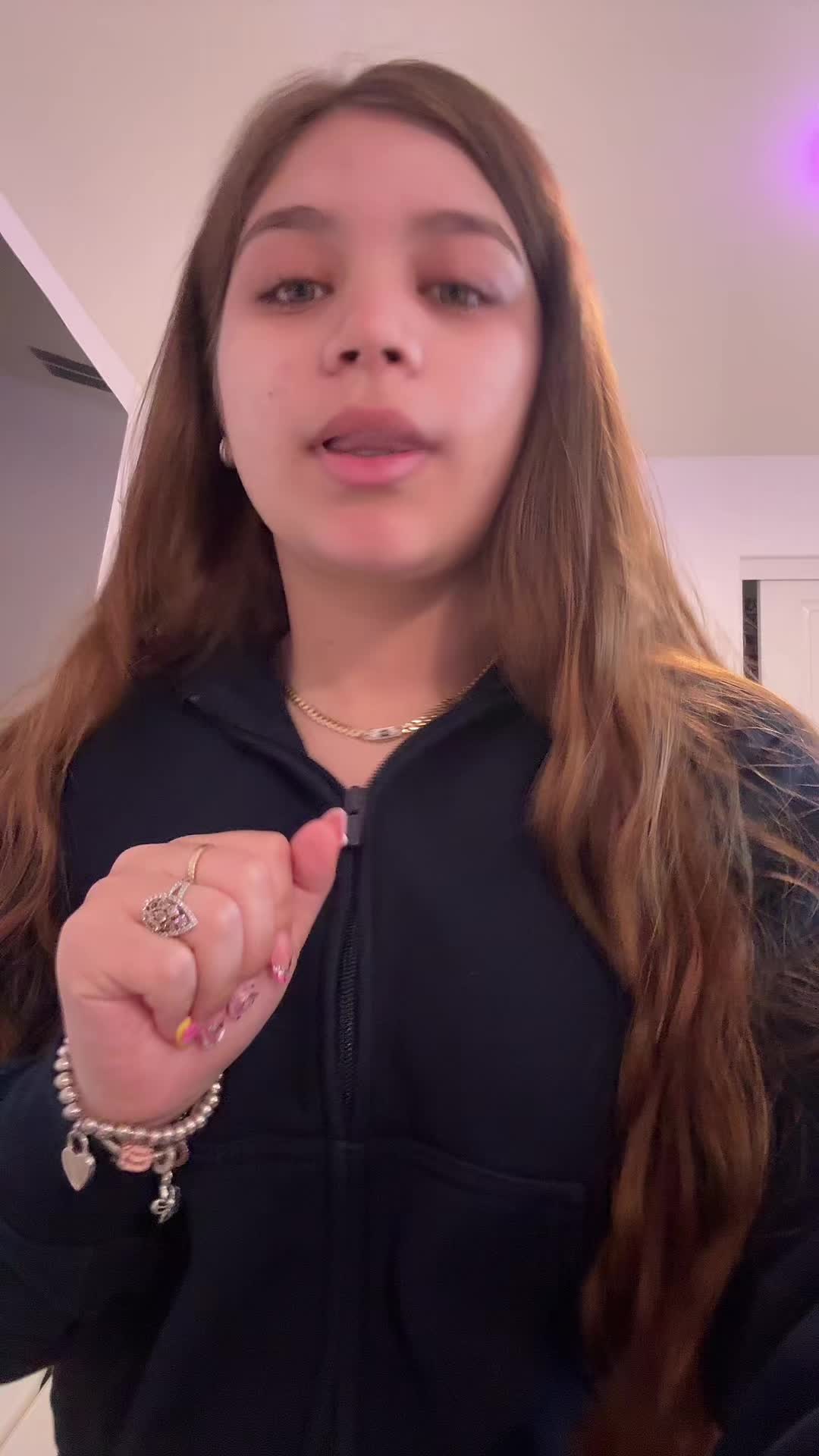 @alisson meza
