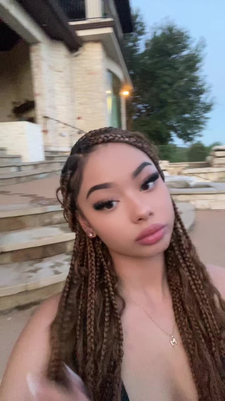 @kenziee_foster